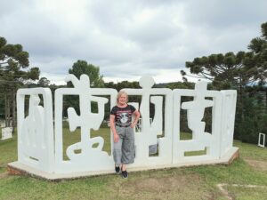 Felícia Leirner e Auditório Cláudio Santoro – Campos do Jordão/SP