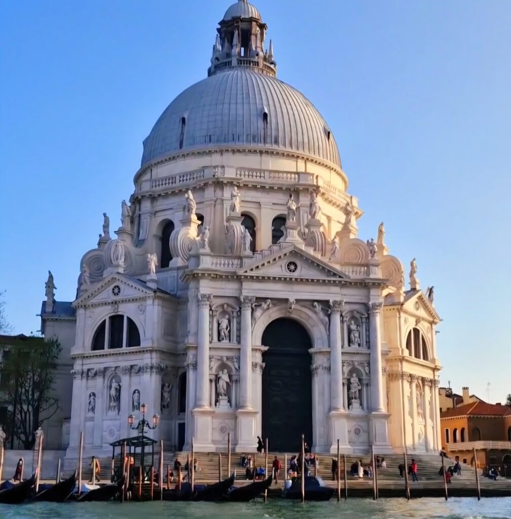 Igreja de Santa Maria della Salute – Veneza/Itália