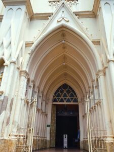Santuário Diocesano de Santa Teresinha – Taubaté/SP