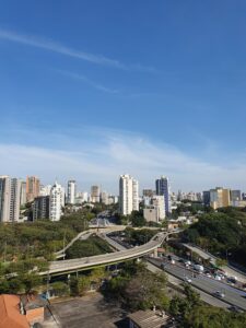 VISTA SÃO PAULO – NO ALTO DO MUSEU DE ARTE CONTEMPORÂNEA: Moema - São Paulo/SP