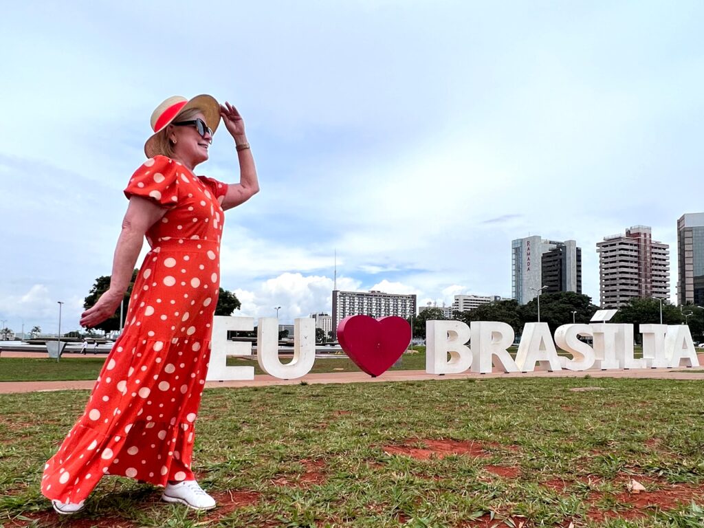 Letreiro “Eu ❤ Brasília” - Brasília/DF Brasil