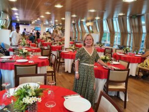 Passeio de Kattamaram ao pôr do sol com jantar – Foz do Iguaçu Paraná/PR Brasil