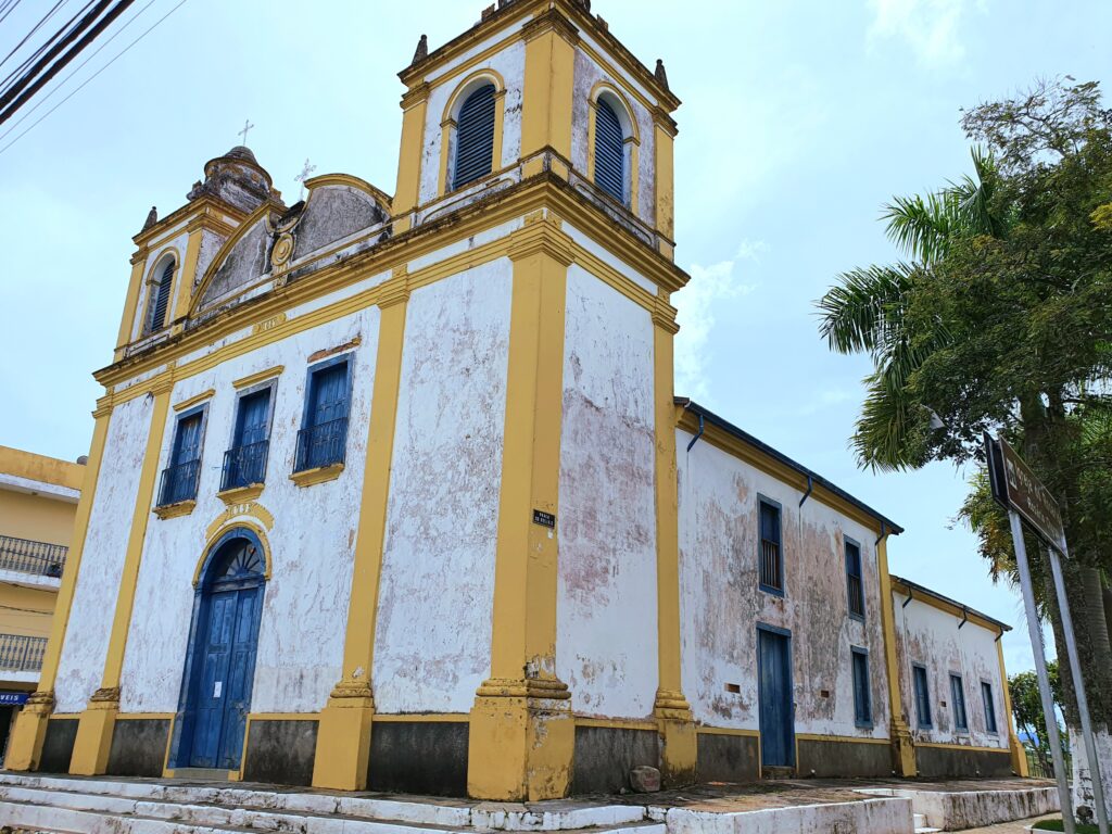 Igreja do Rosário e São Benedito e Praça do Rosário – Cunha/SP