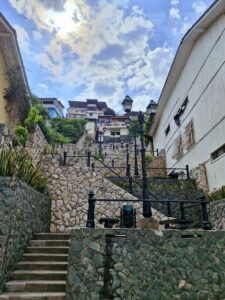 ESCADARIA E O CERRO SANTA ANA Guayaquil – Equador/EC